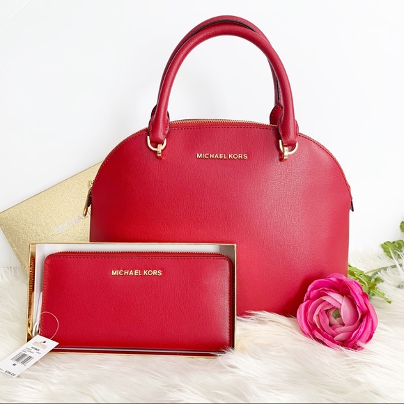 Michael Kors Handbags - NWT Michael Kors Emmy Satchel Set